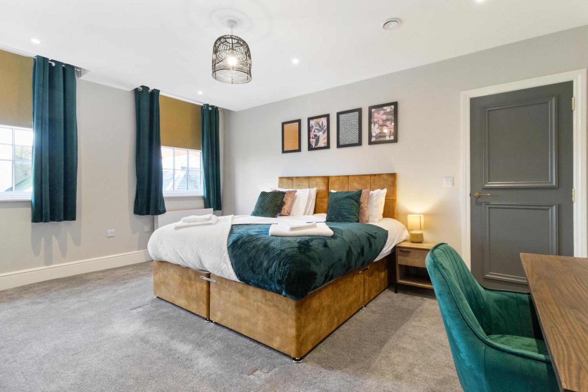 Whiskawaystays - Victoria House - Apartment 4 Устър Екстериор снимка